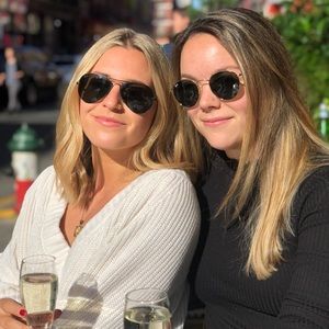 Meet your Posher, Alicia